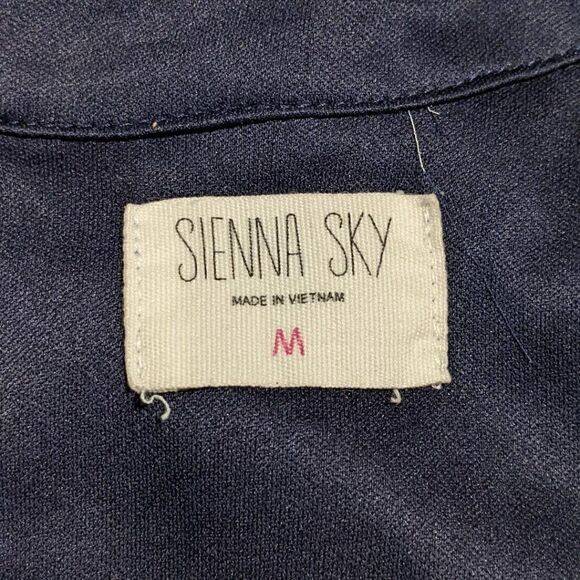 SIENNA SKY SLEEVELESS BLUE & FLORAL FULLY LINED DRESS - MEDIUM - Picture 5 of 8